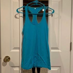 Lululemon tank top